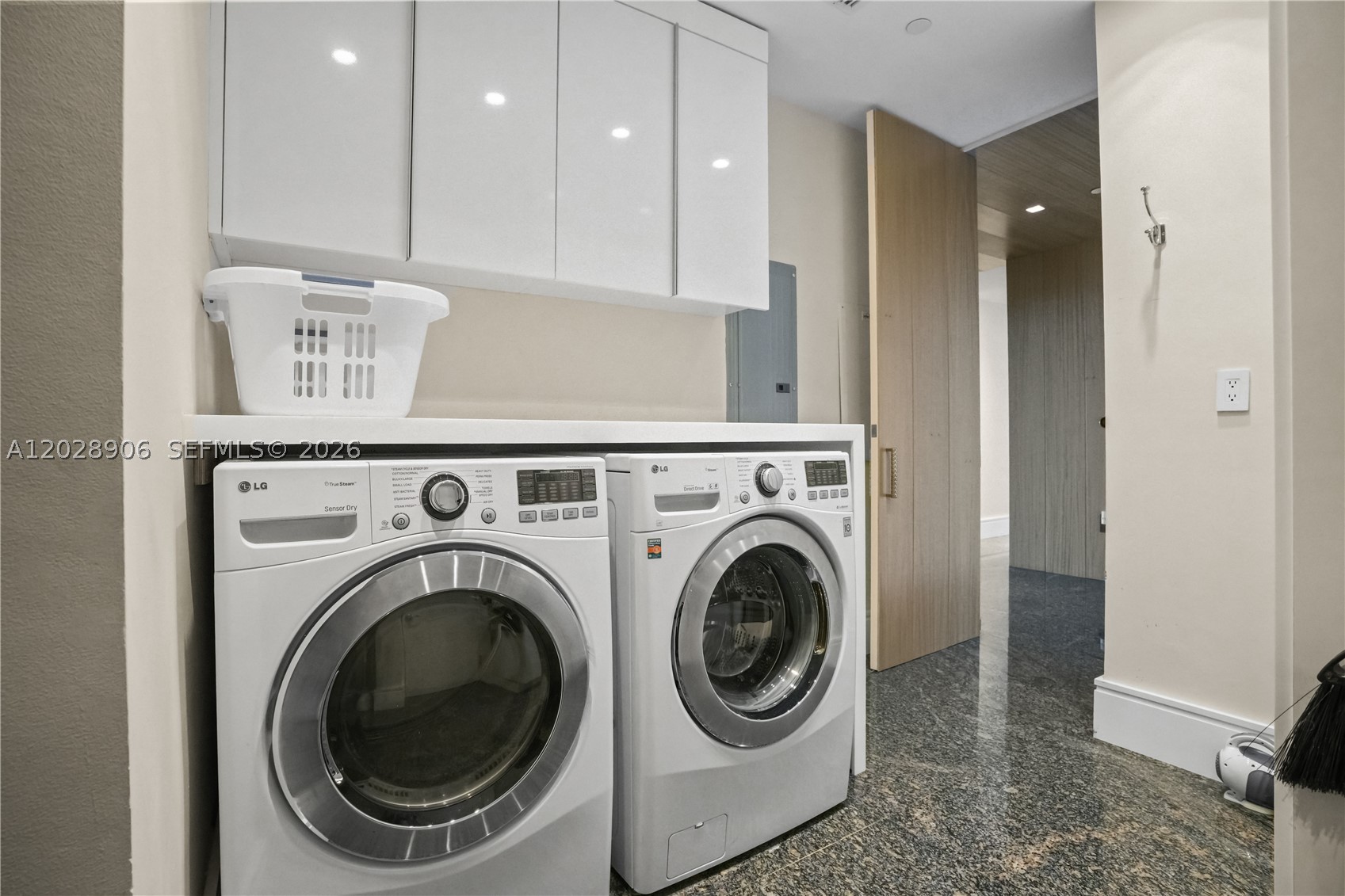 15811 Collins Ave #2601, Sunny Isles Beach FL 33160