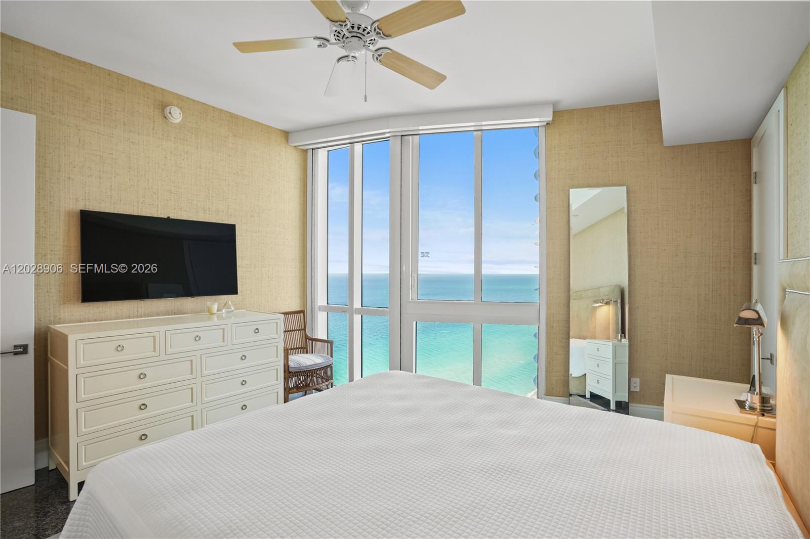 15811 Collins Ave #2601, Sunny Isles Beach FL 33160