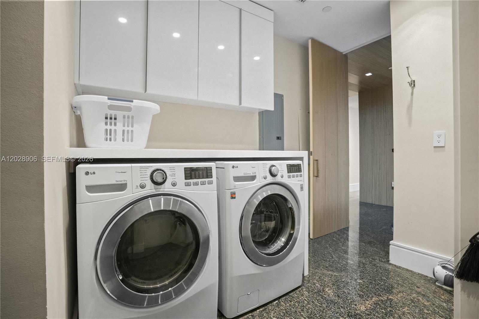 15811 Collins Ave #2601, Sunny Isles Beach FL 33160