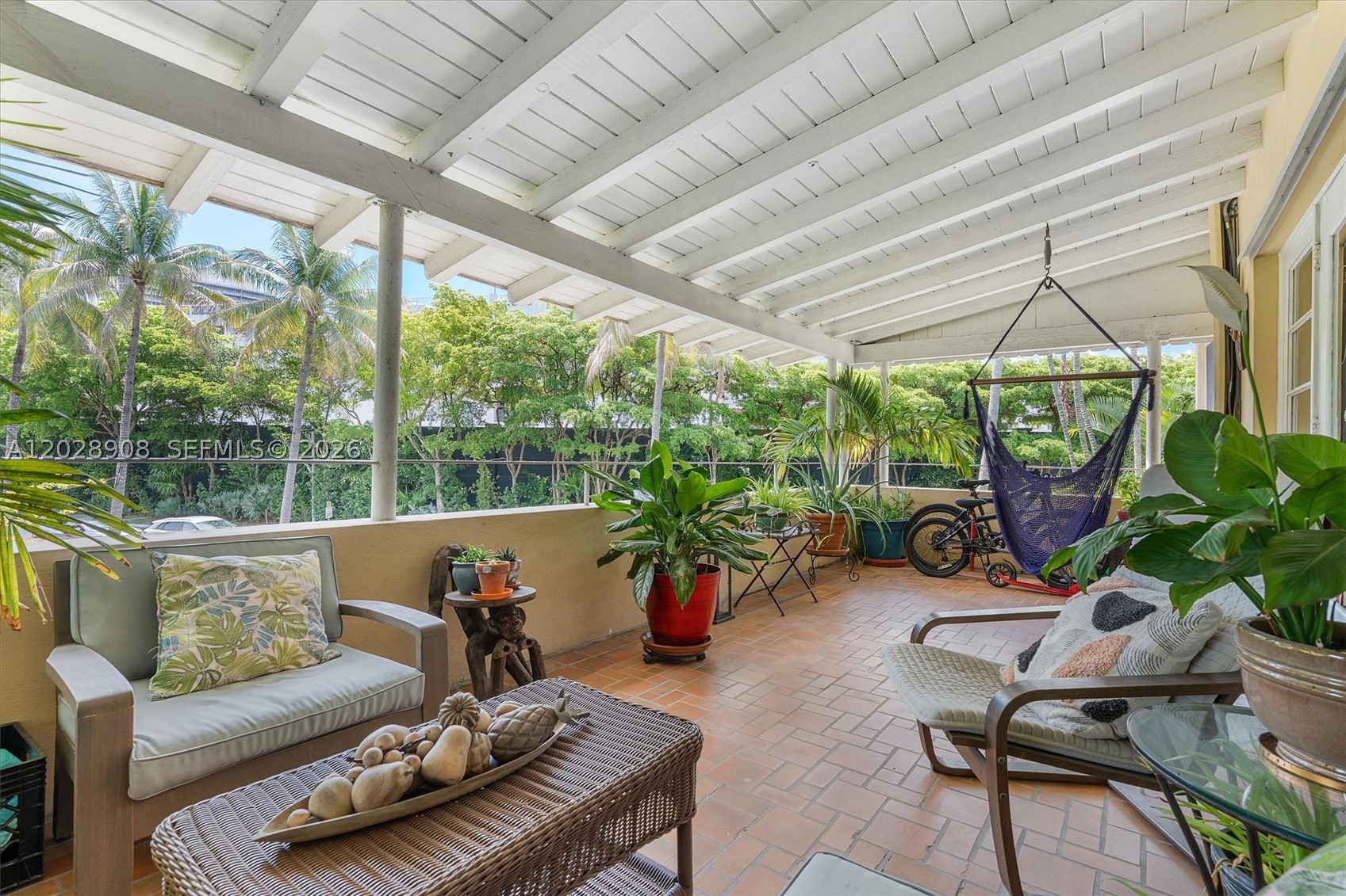 20 Park Dr #6, Bal Harbour FL 33154
