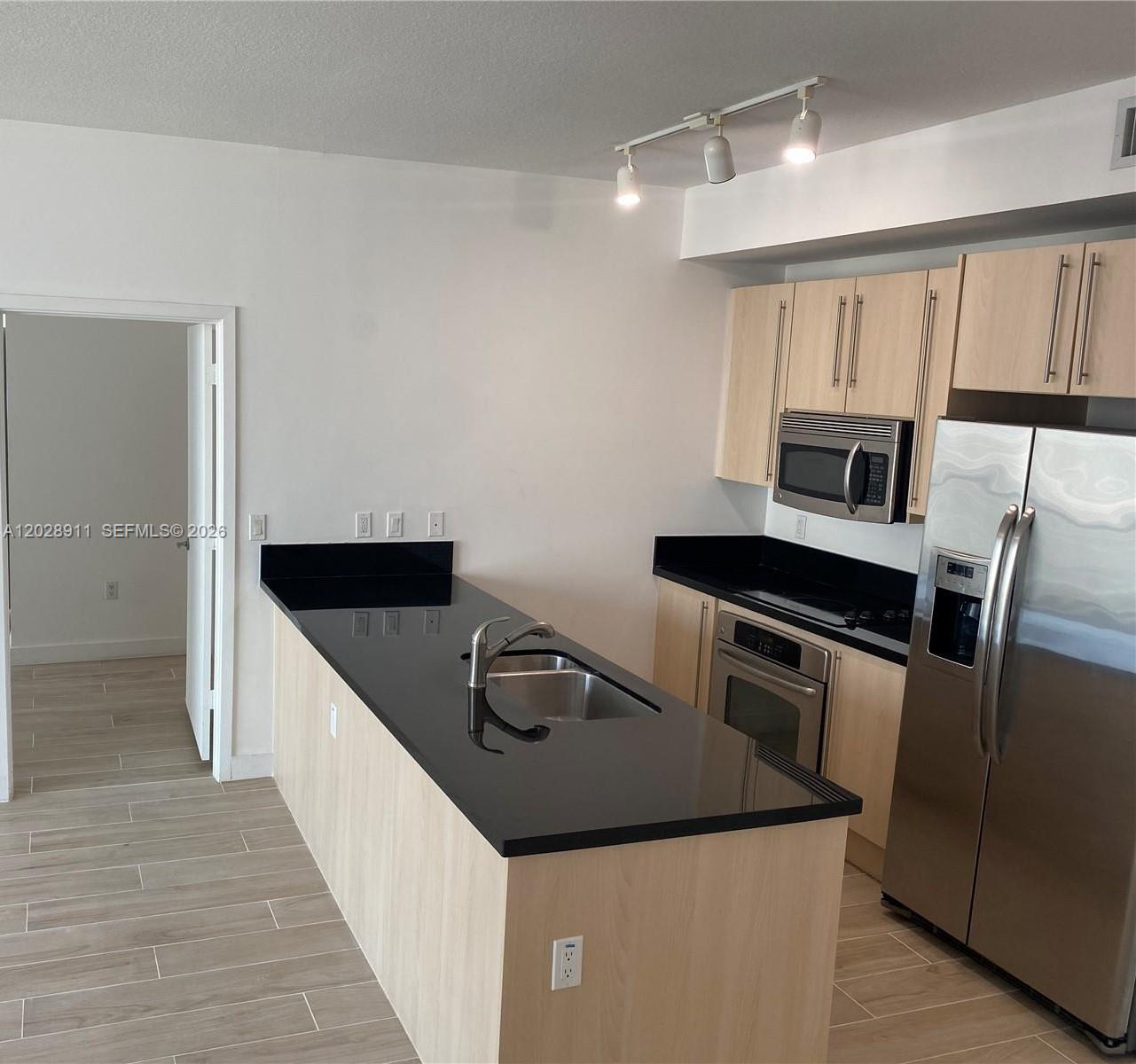 1111 SW 1st Ave #3123-N, Miami FL 33130
