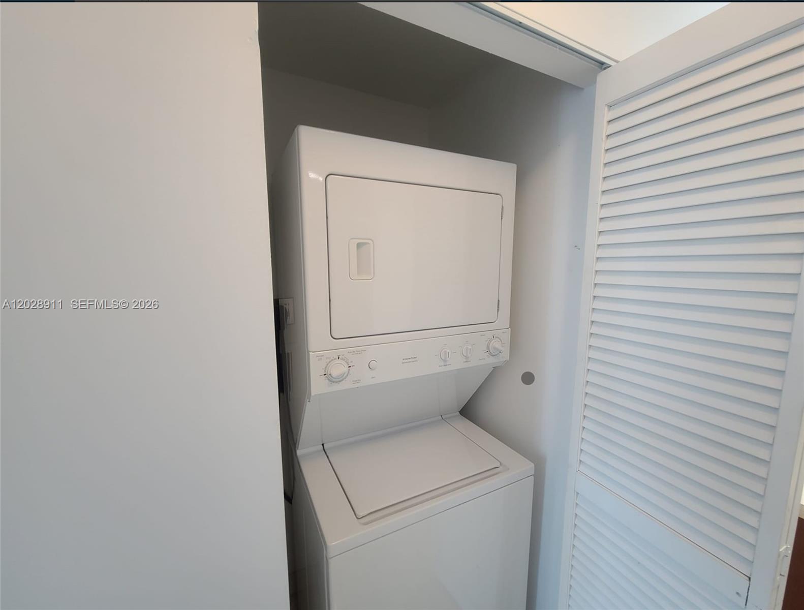 1111 SW 1st Ave #3123-N, Miami FL 33130