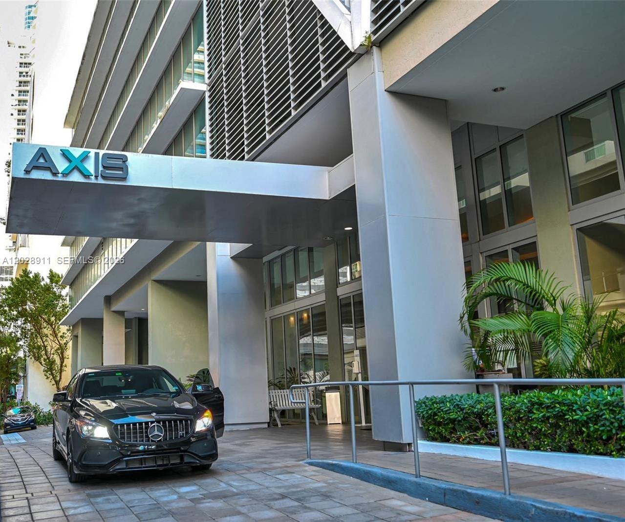 1111 SW 1st Ave #3123-N, Miami FL 33130