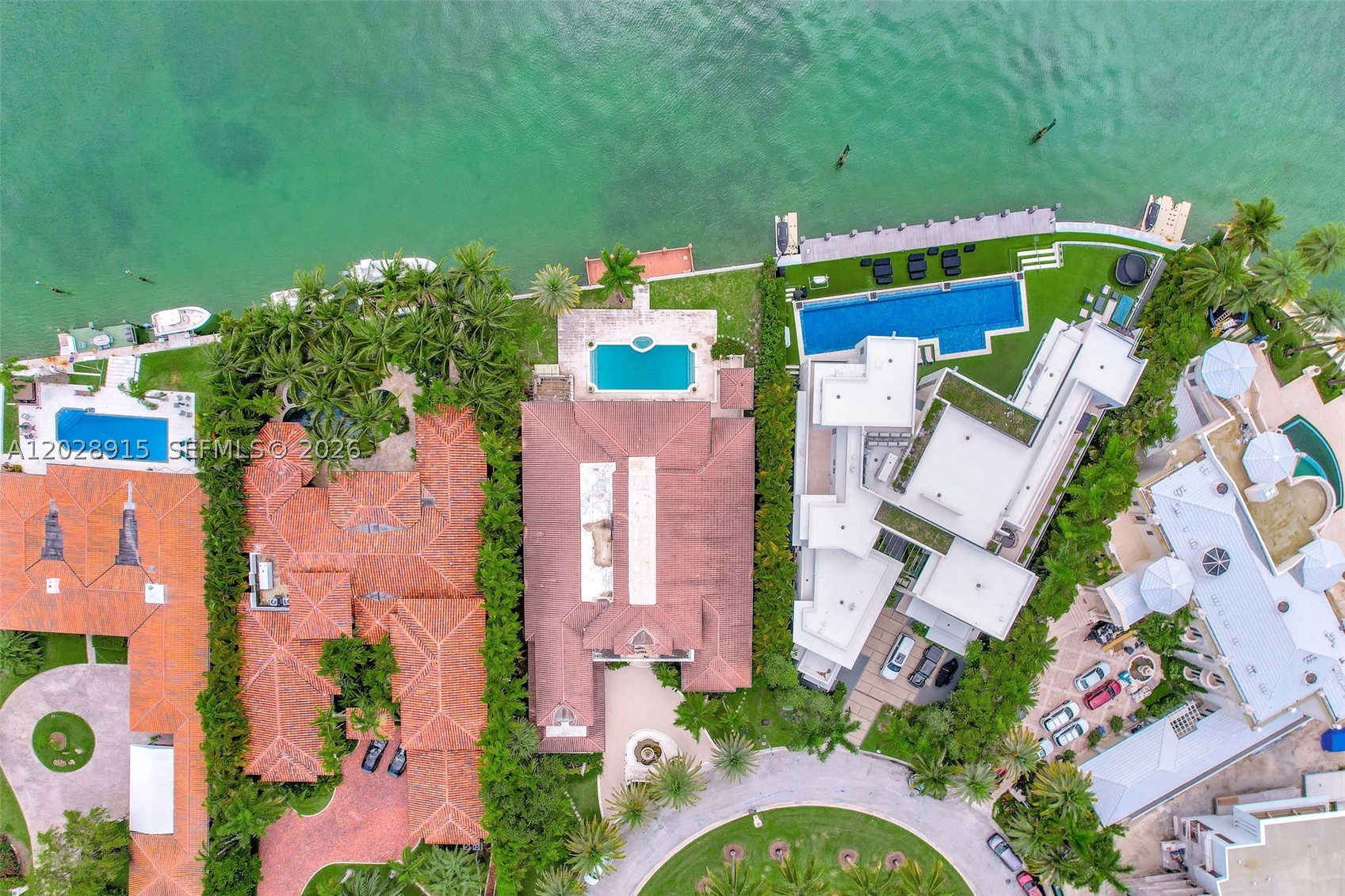 166 Bal Bay Dr, Bal Harbour FL 33154