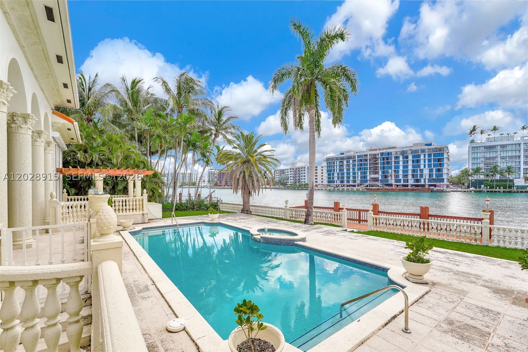 166 Bal Bay Dr, Bal Harbour FL 33154