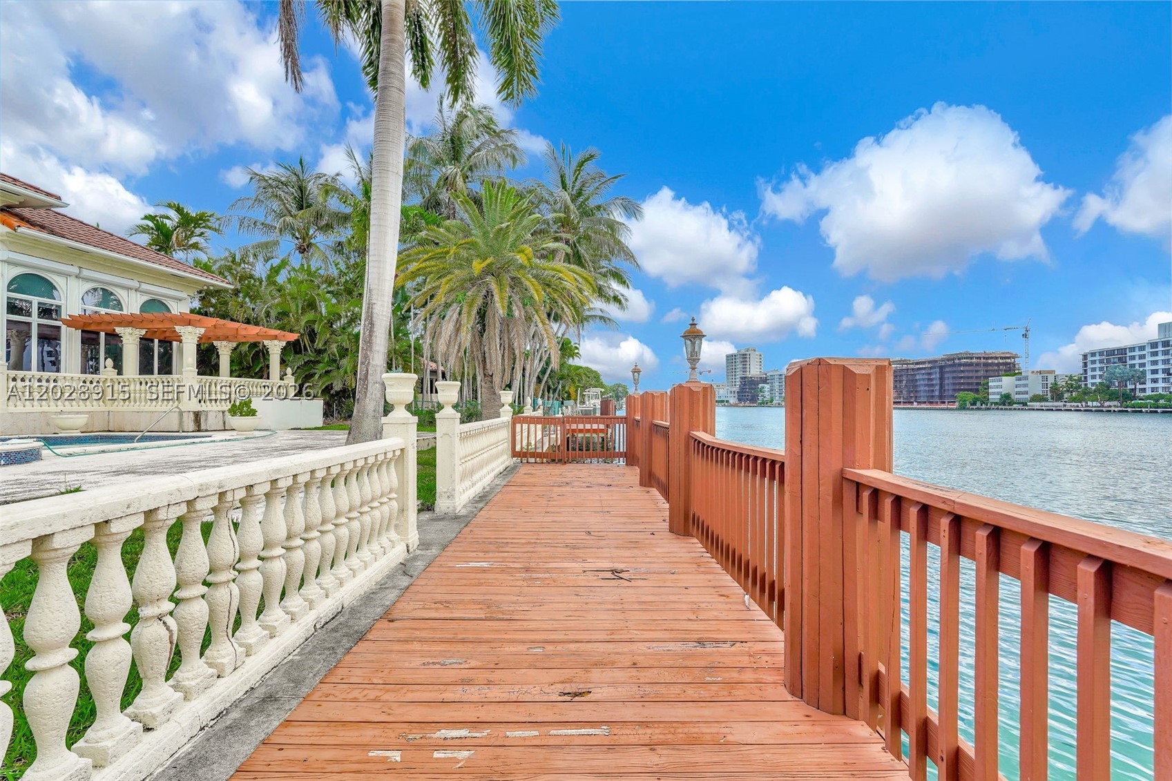 166 Bal Bay Dr, Bal Harbour FL 33154