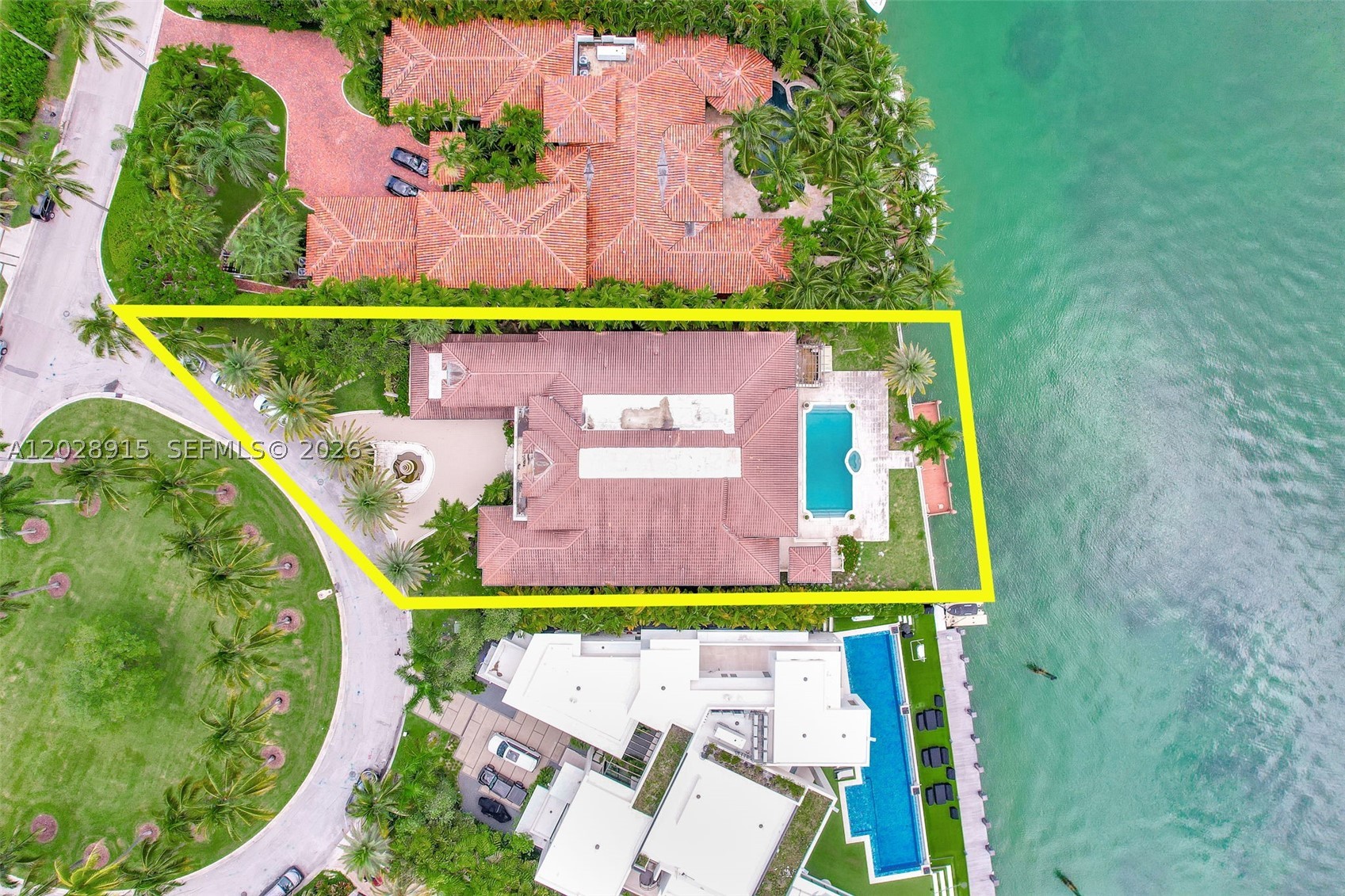 166 Bal Bay Dr, Bal Harbour FL 33154