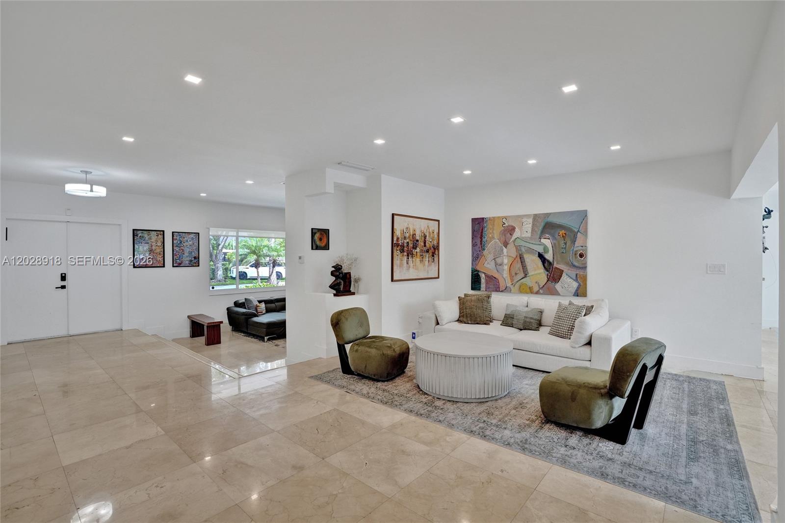 18641 NE 21st Ave, Miami FL 33179