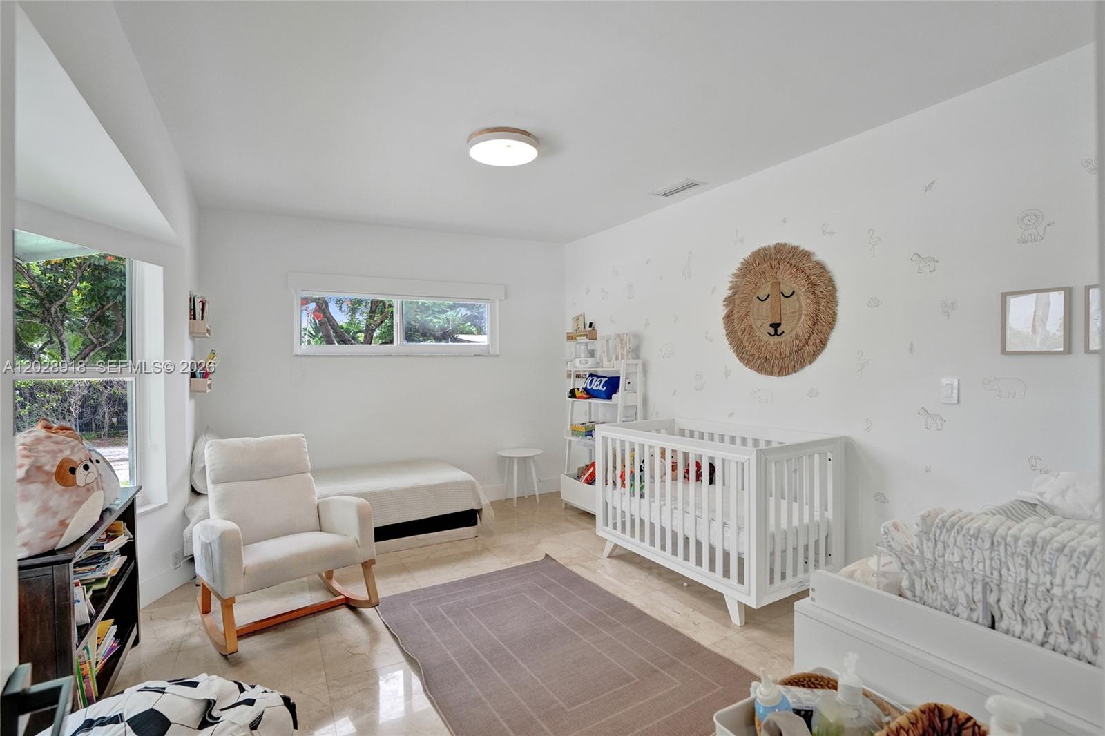 18641 NE 21st Ave, Miami FL 33179