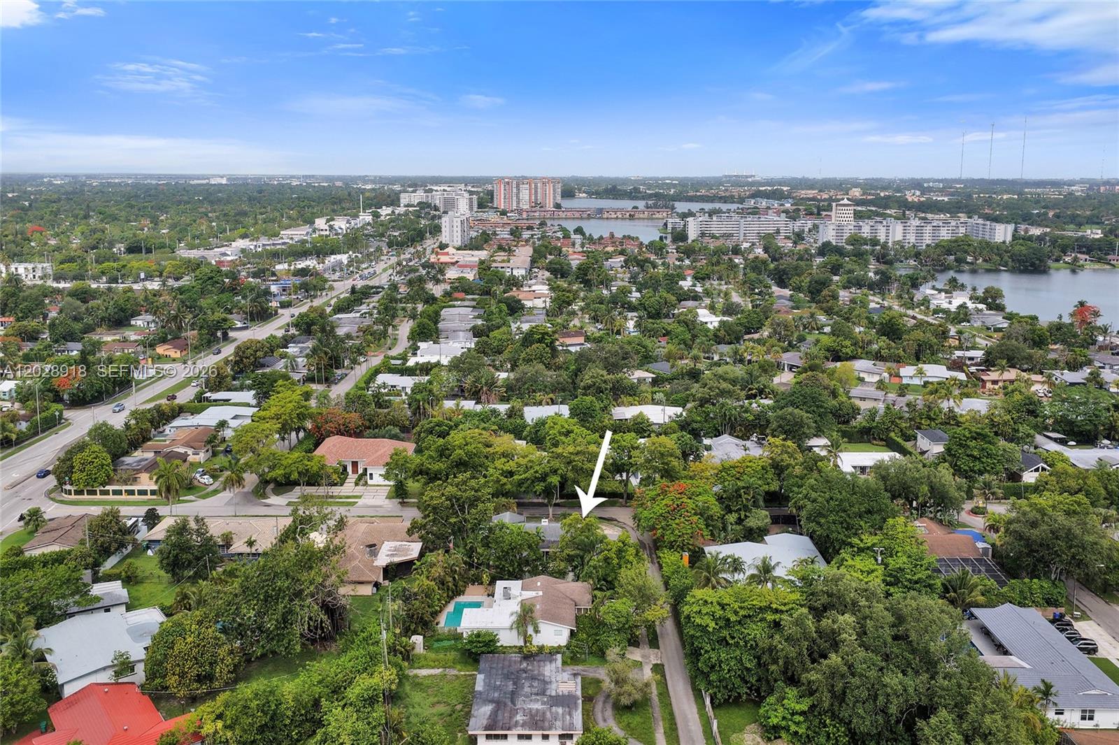 18641 NE 21st Ave, Miami FL 33179