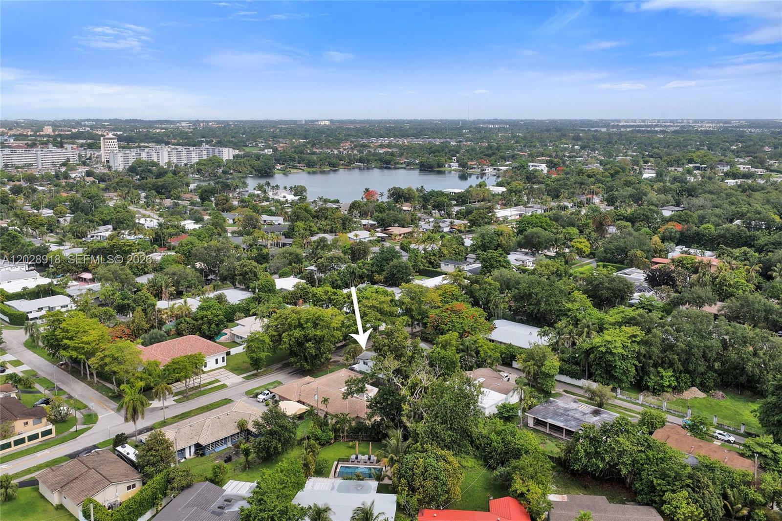 18641 NE 21st Ave, Miami FL 33179