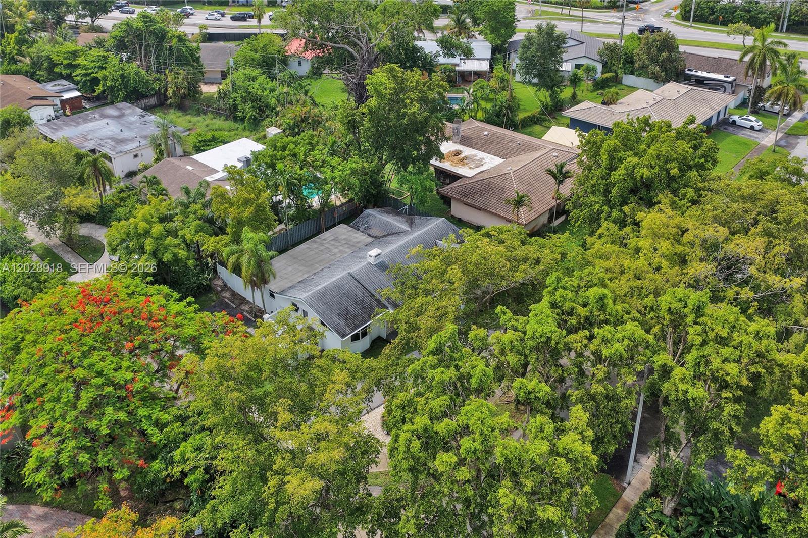 18641 NE 21st Ave, Miami FL 33179