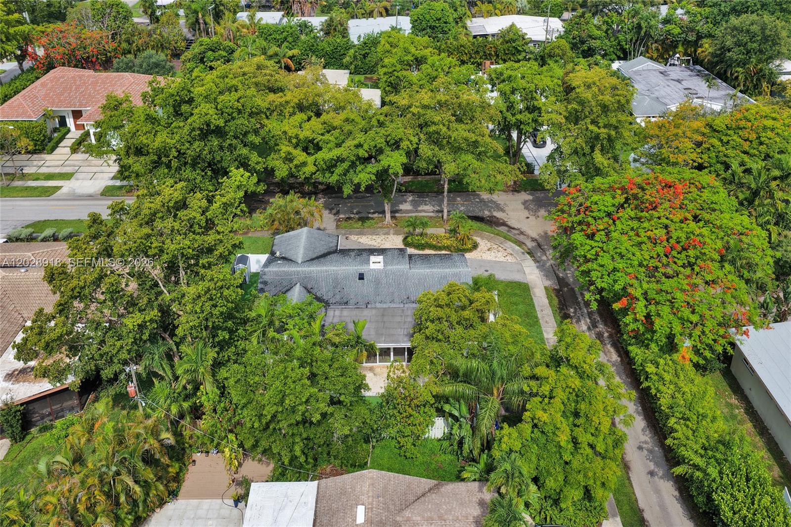 18641 NE 21st Ave, Miami FL 33179
