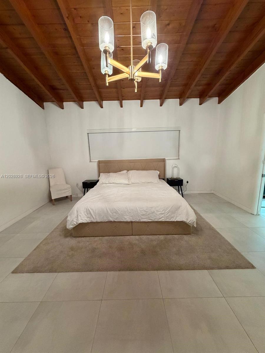 3600 SW 26th St, Miami FL 33133