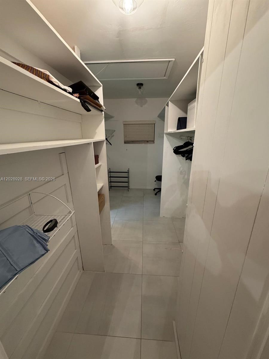 3600 SW 26th St, Miami FL 33133