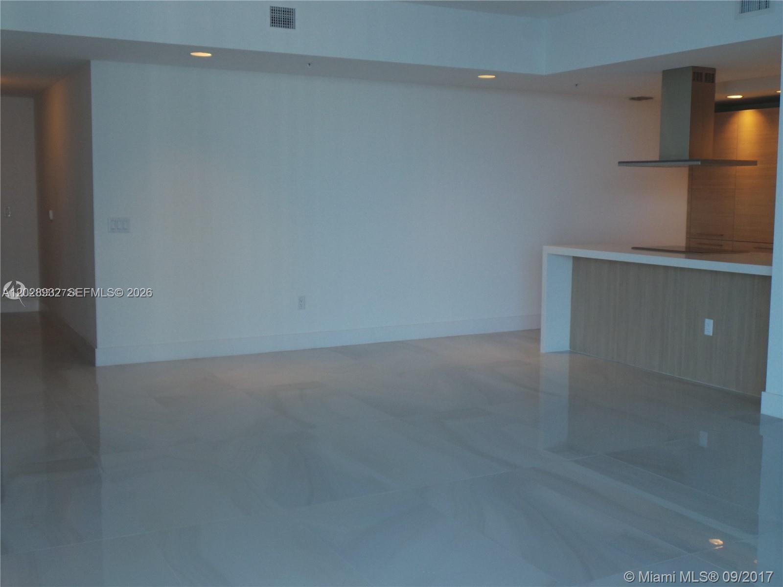 17111 N Biscayne Blvd #1703, North Miami Beach FL 33160