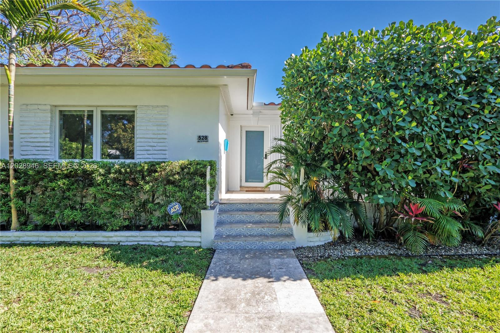 528 NE 72nd St, Miami FL 33138