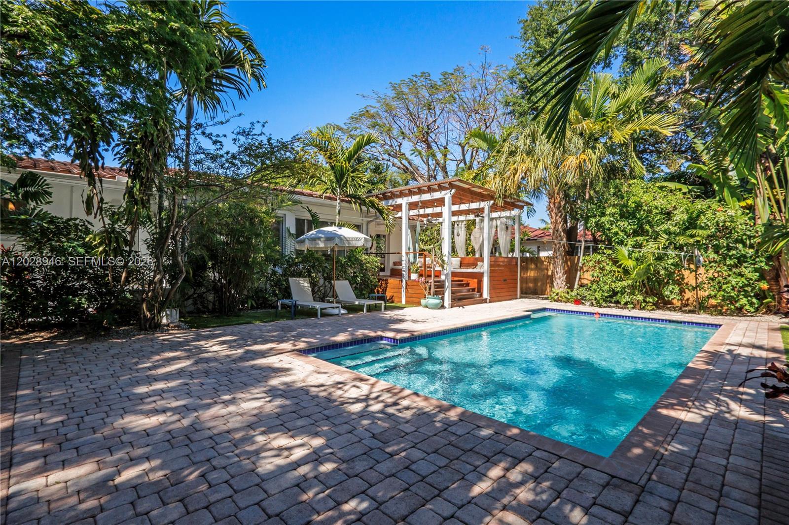 528 NE 72nd St, Miami FL 33138