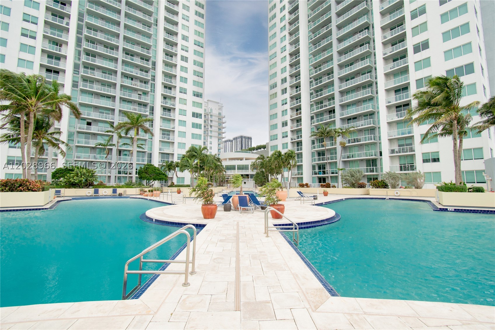 253 NE 2nd Street #315, Miami FL 33132