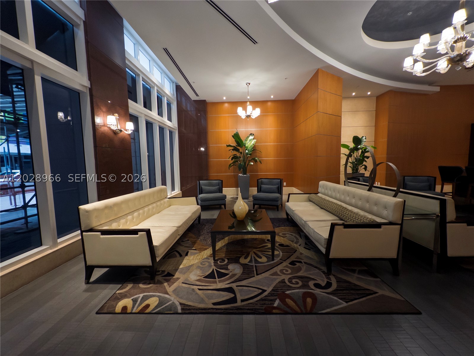 253 NE 2nd Street #315, Miami FL 33132