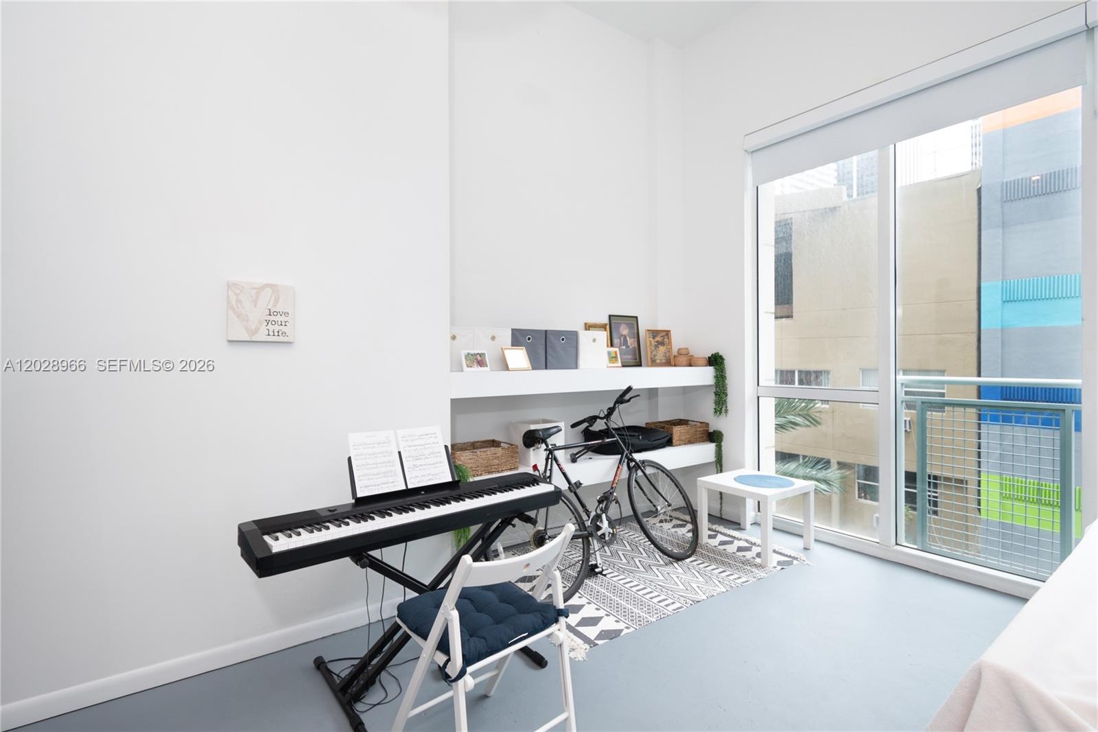 253 NE 2nd Street #315, Miami FL 33132