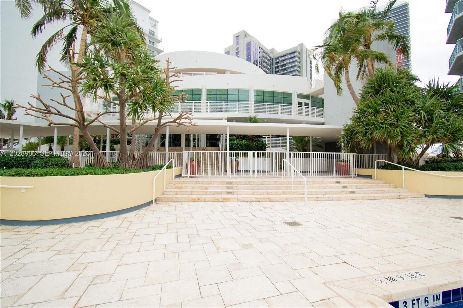 253 NE 2nd Street #315, Miami FL 33132