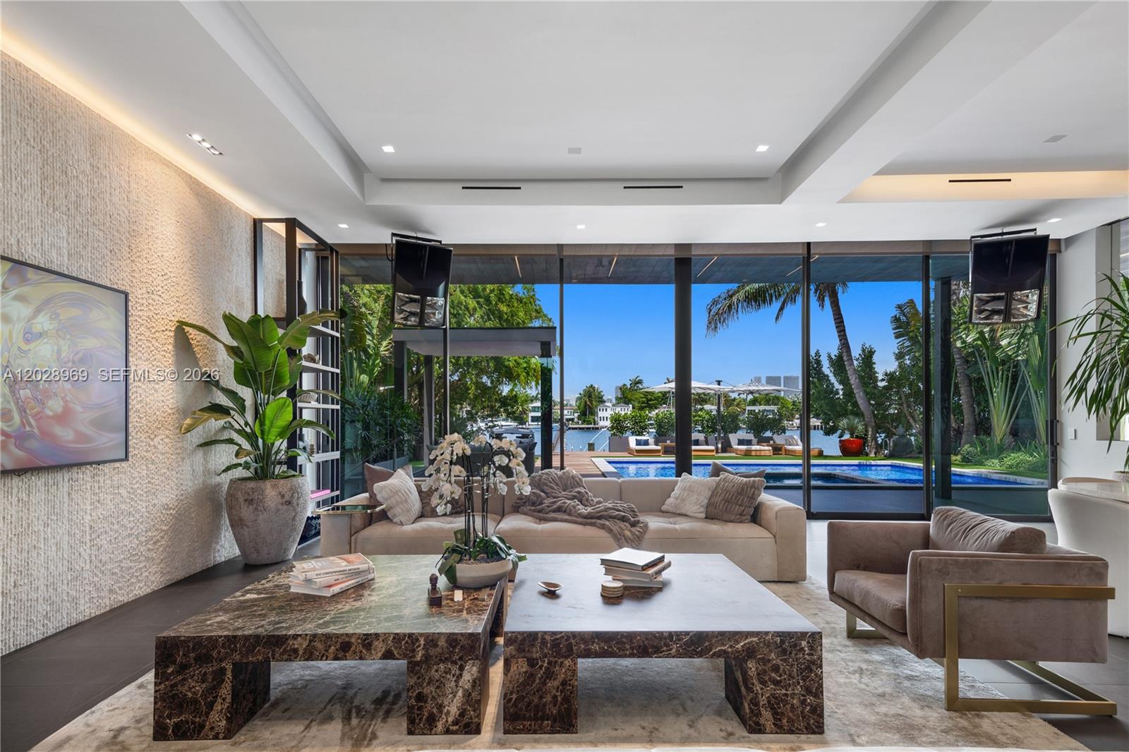 508 W Dilido Dr, Miami Beach FL 33139