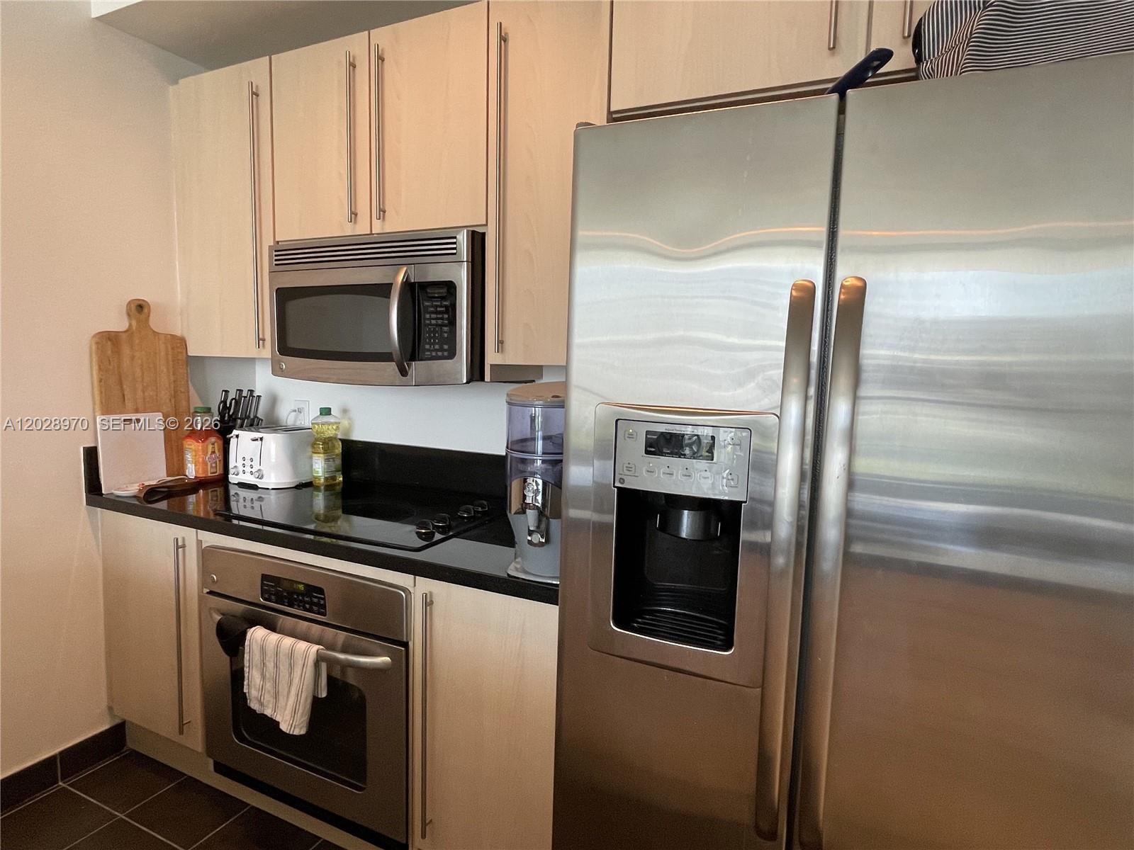 79 SW 12th St #1211-S, Miami FL 33130