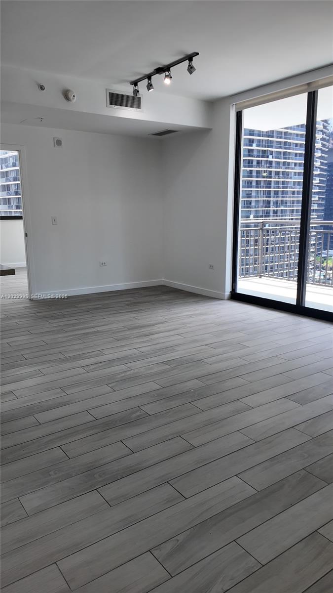 999 SW 1st Ave #2202, Miami FL 33130