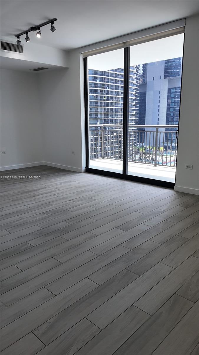 999 SW 1st Ave #2202, Miami FL 33130
