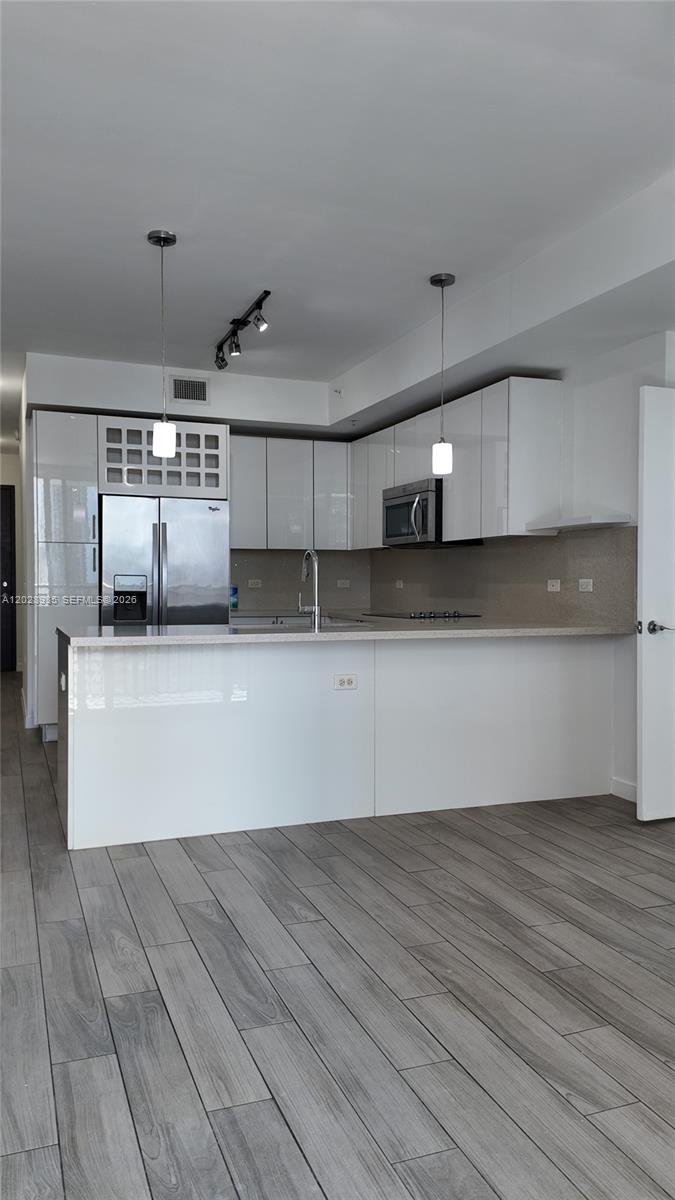 999 SW 1st Ave #2202, Miami FL 33130
