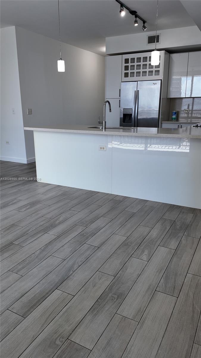 999 SW 1st Ave #2202, Miami FL 33130