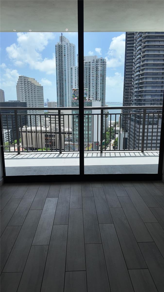 999 SW 1st Ave #2202, Miami FL 33130