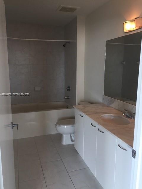 133 NE 2nd Ave #913, Miami FL 33132