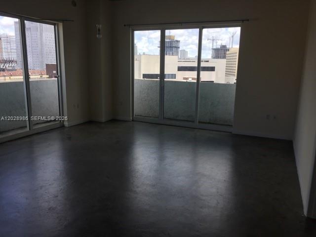 133 NE 2nd Ave #913, Miami FL 33132
