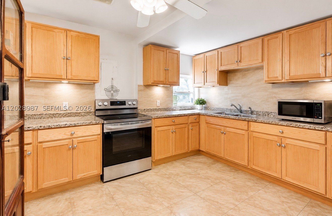 3315 NW 11th Ave, Miami FL 33127