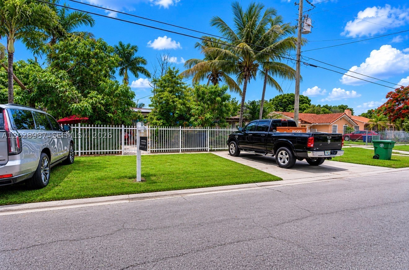 3315 NW 11th Ave, Miami FL 33127