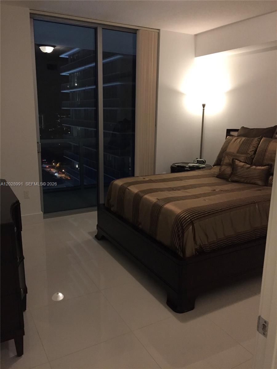 1111 SW 1st Ave #2718-N, Miami FL 33130