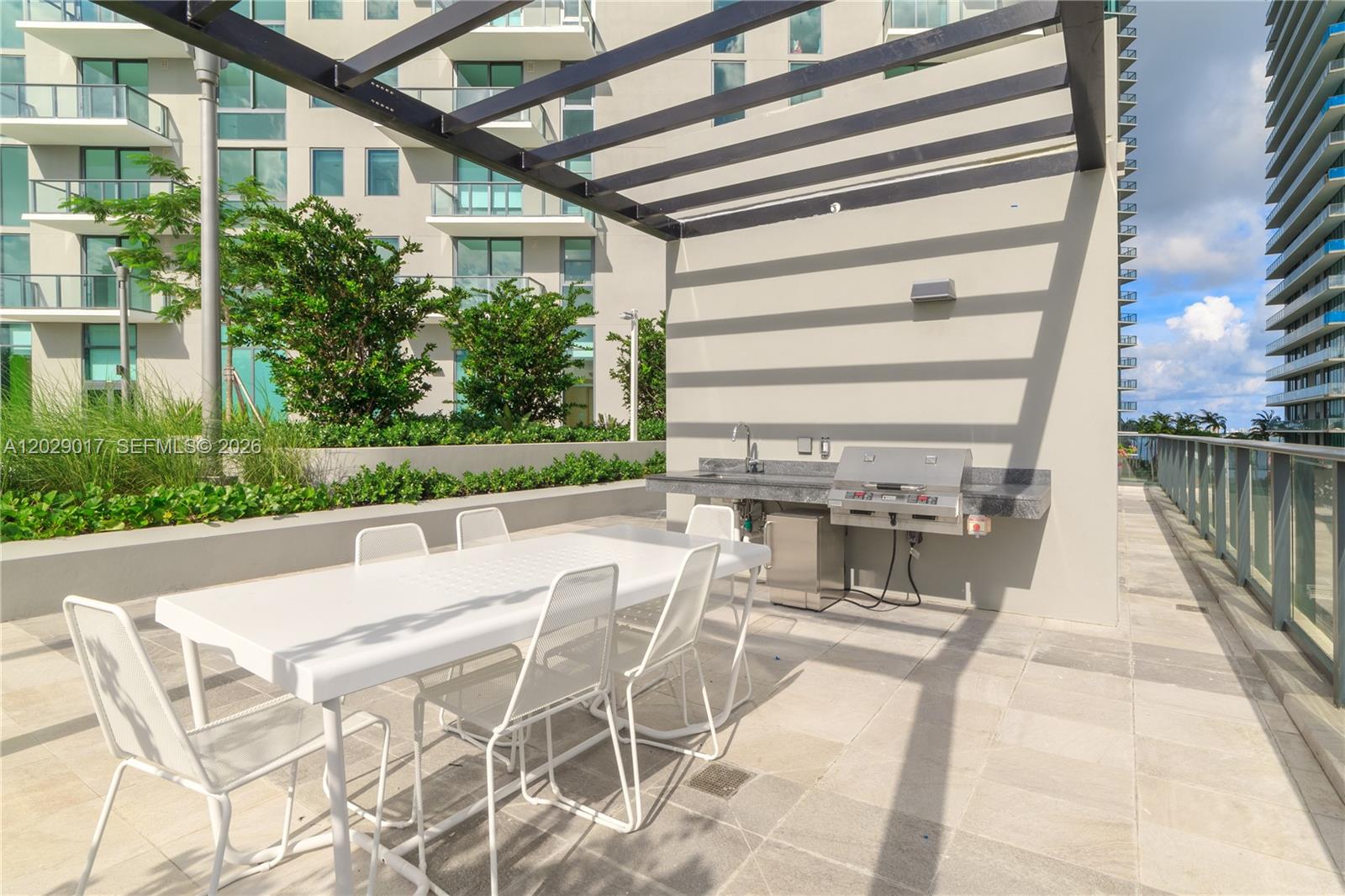 501 NE 31st St #PH4402, Miami FL 33137