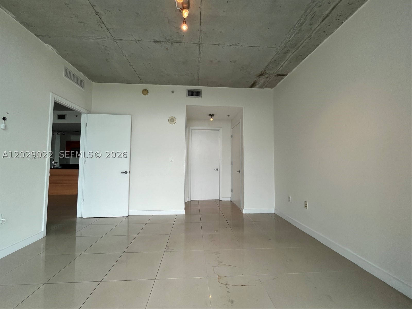 3301 NE 1st Ave #H1911, Miami FL 33137