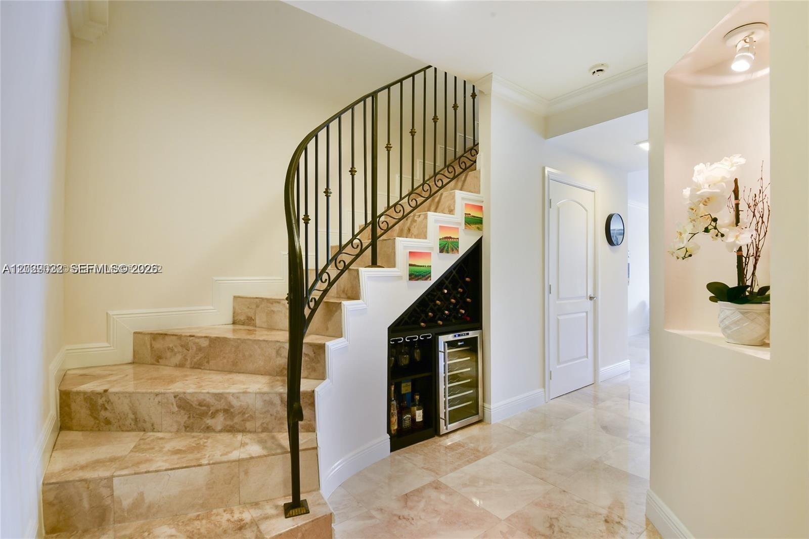 3870 NE 168th St #2, North Miami Beach FL 33160
