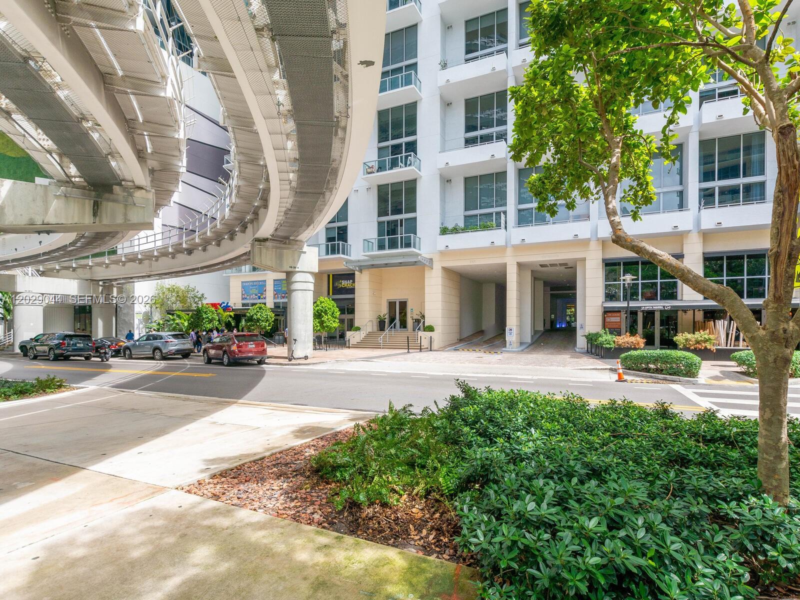 1060 Brickell Ave #2003, Miami FL 33131