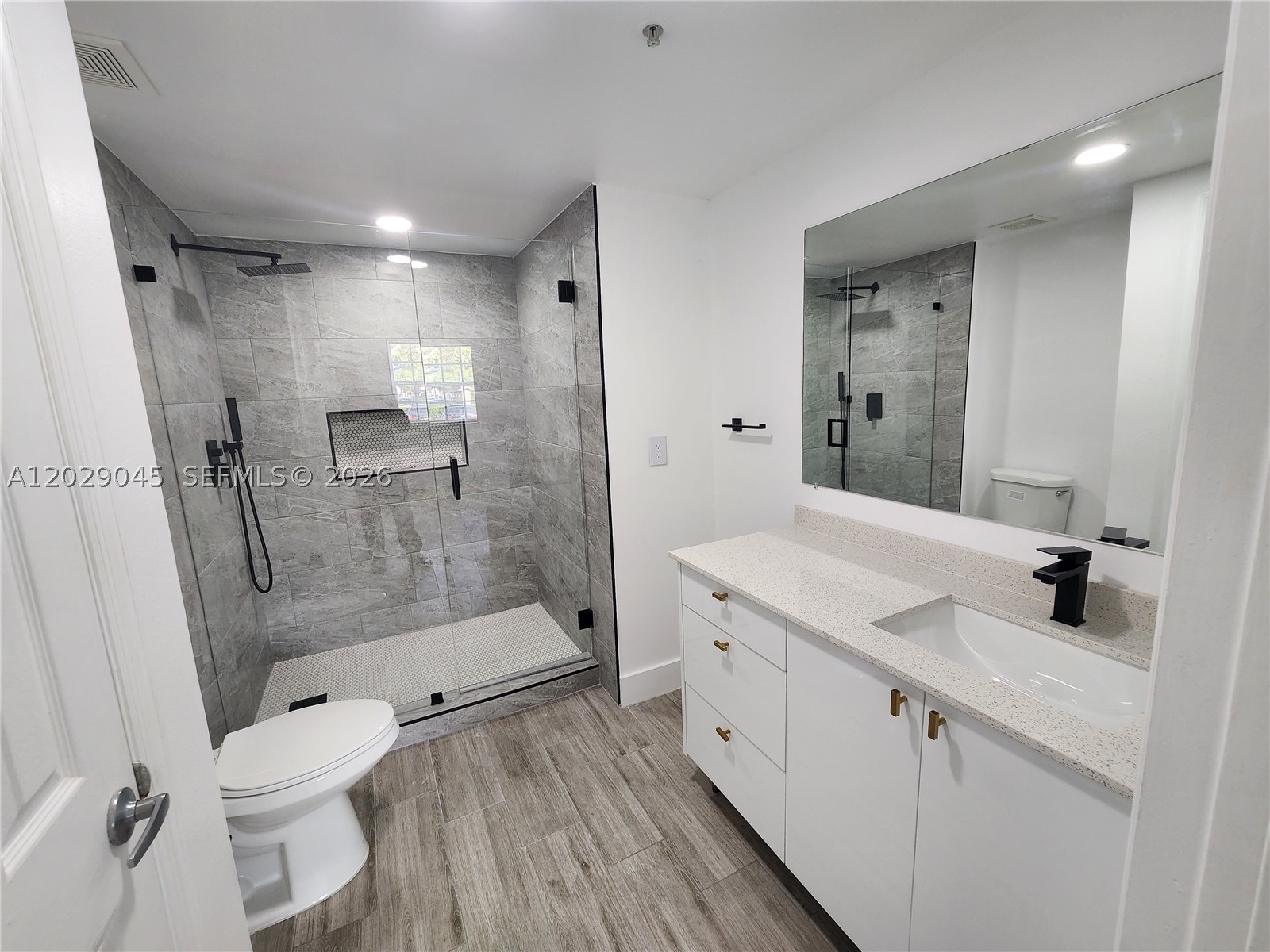 215 SW 117th Ter #14101, Pembroke Pines FL 33025