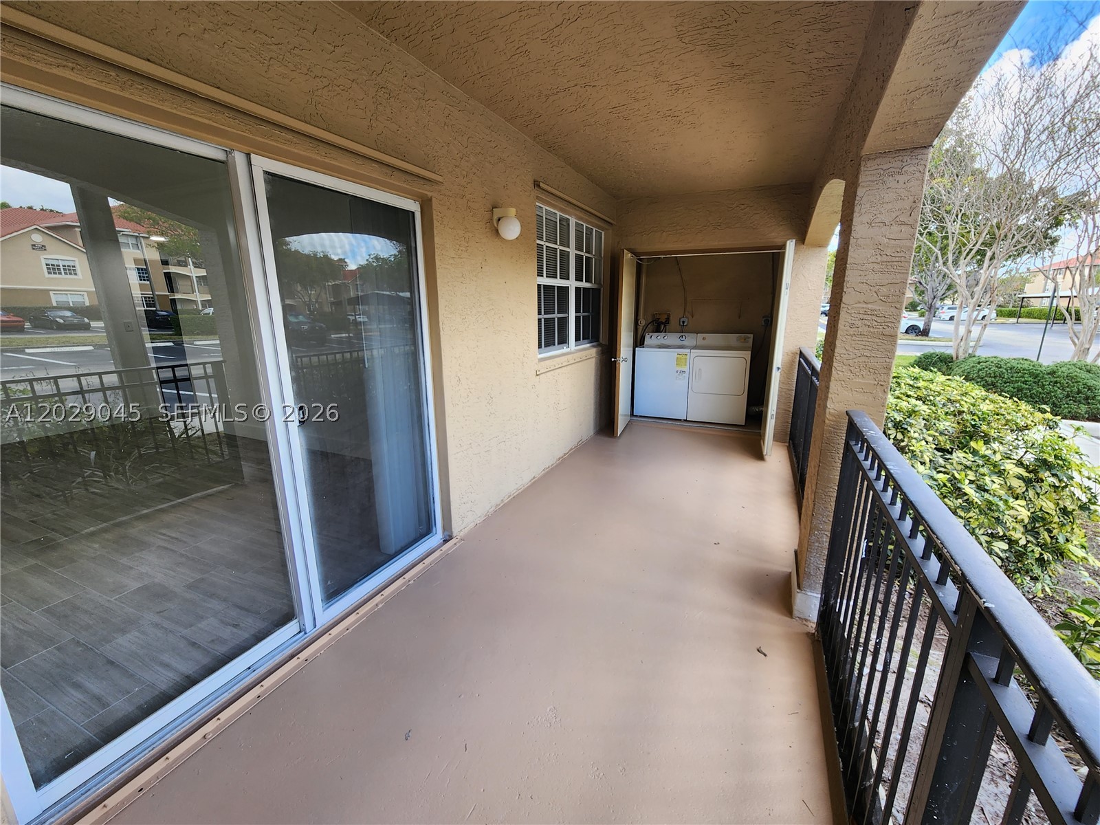 215 SW 117th Ter #14101, Pembroke Pines FL 33025