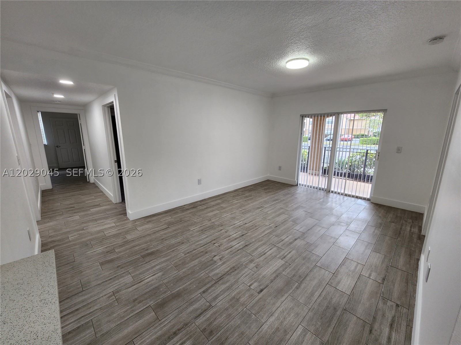 215 SW 117th Ter #14101, Pembroke Pines FL 33025