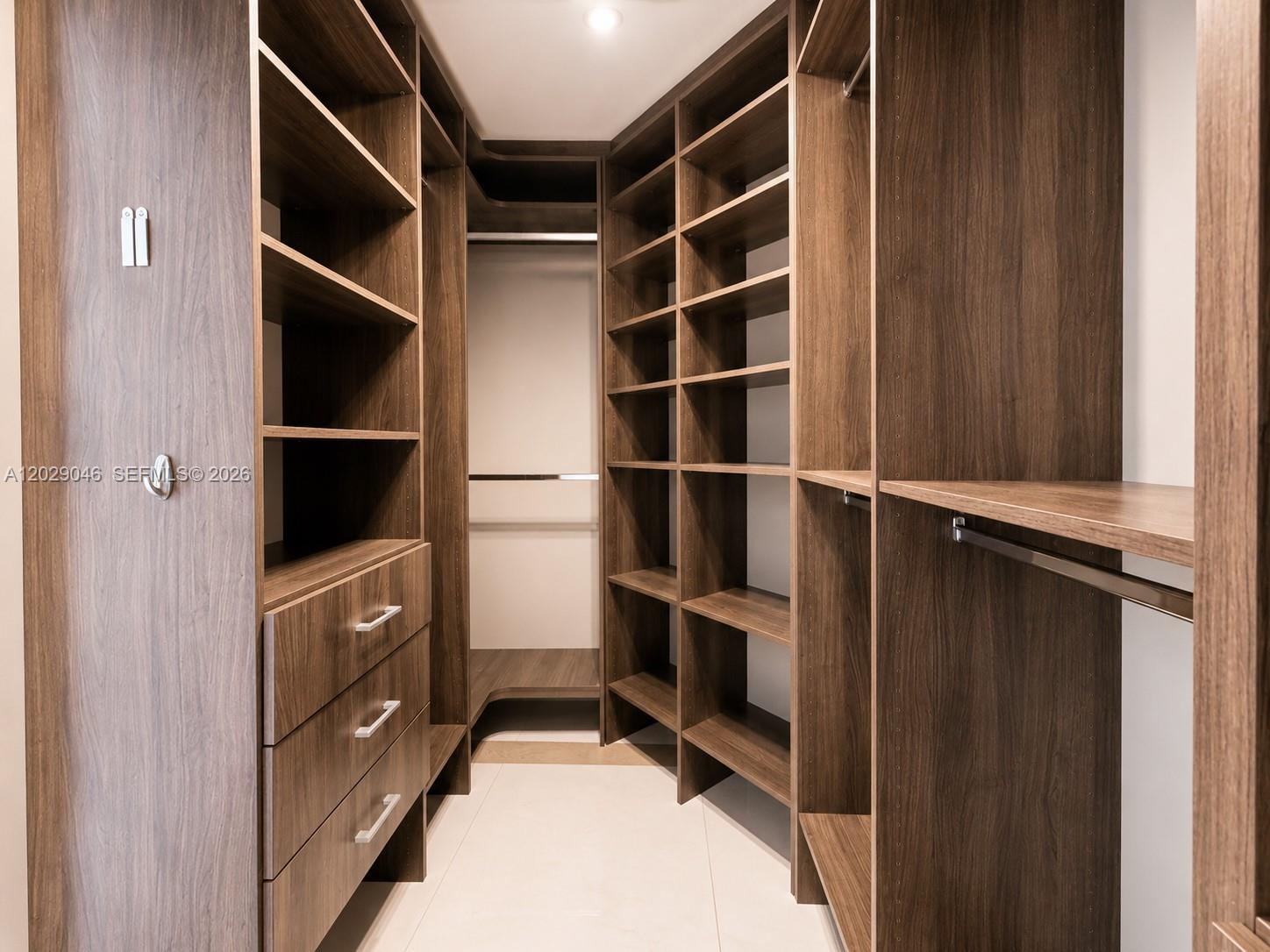 2020 N Bayshore Dr #2909, Miami FL 33137