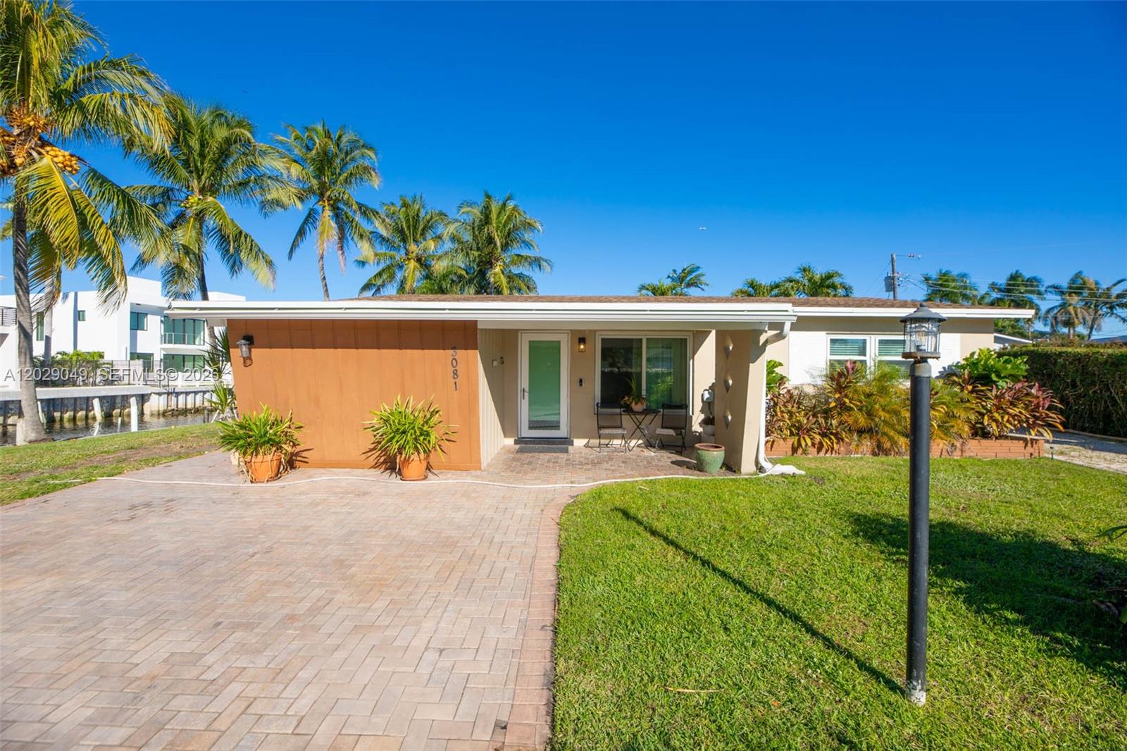 3081 SW 46th Ct, Dania Beach FL 33312