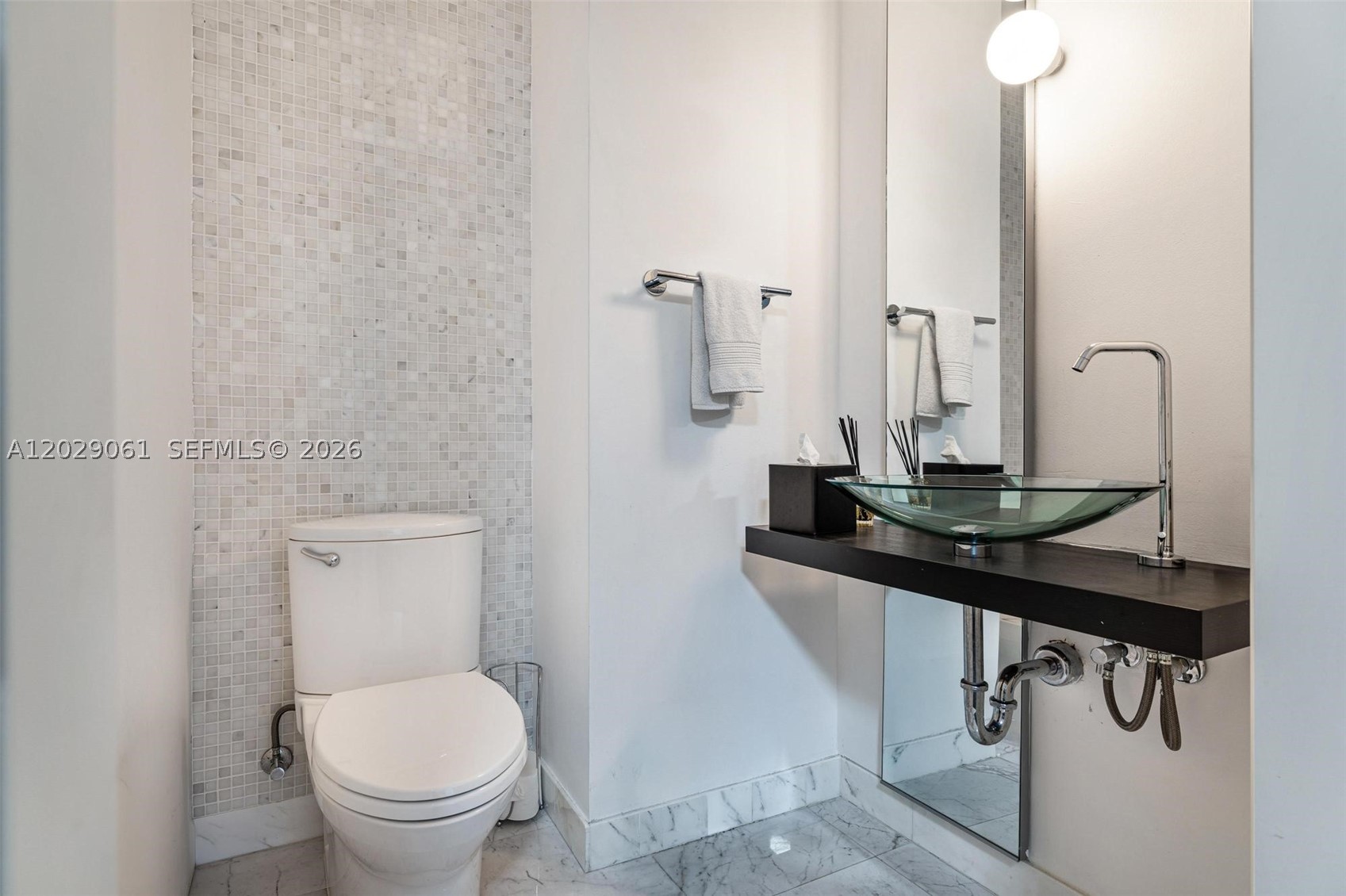200 Biscayne Boulevard Way #4812, Miami FL 33131