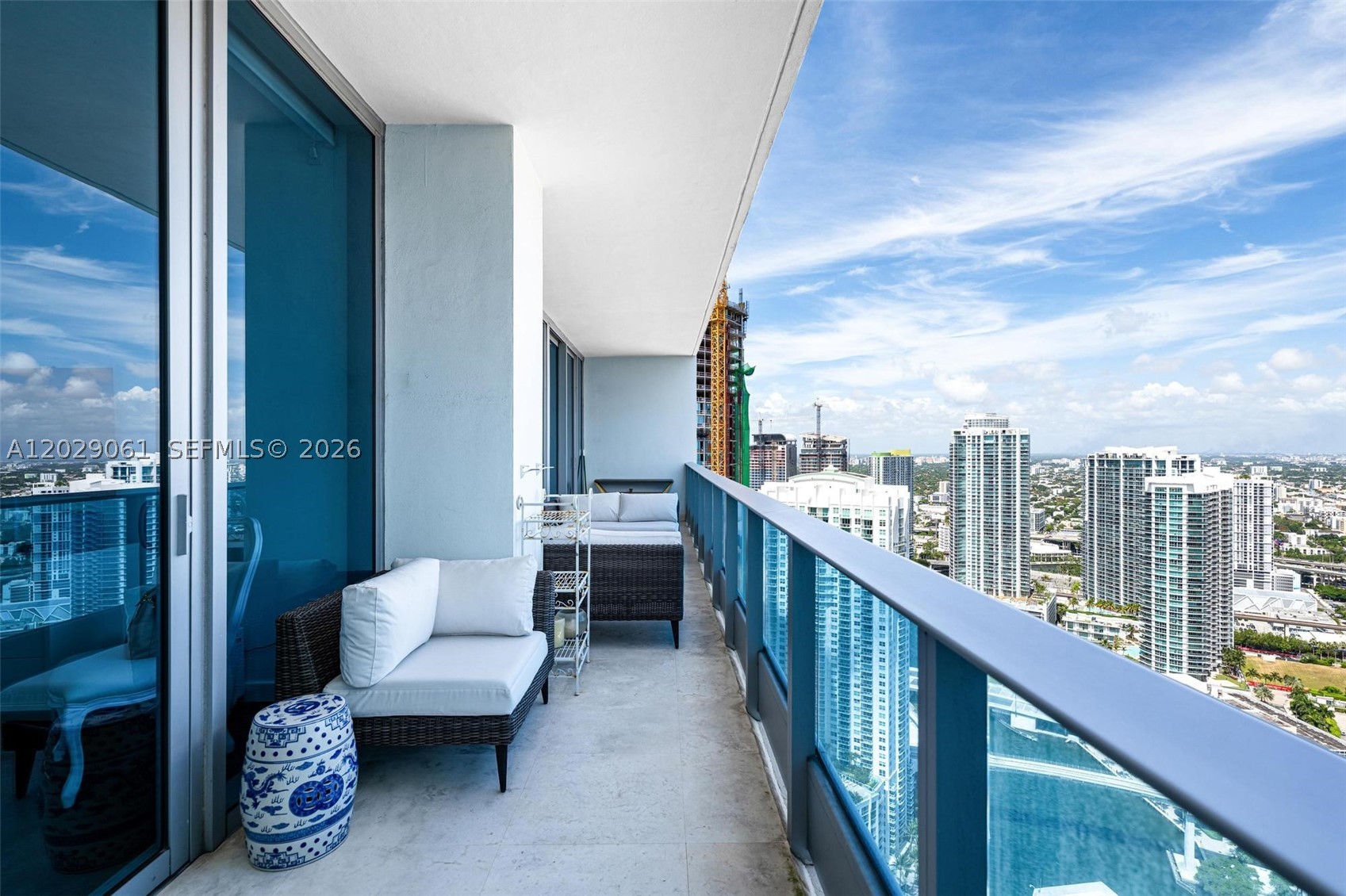 200 Biscayne Boulevard Way #4812, Miami FL 33131