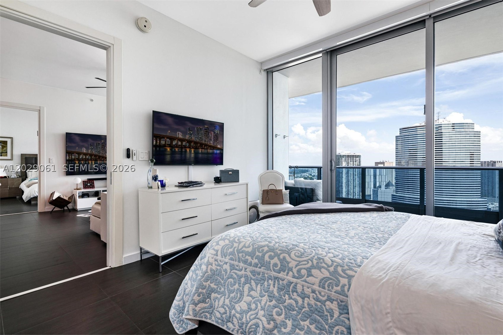 200 Biscayne Boulevard Way #4812, Miami FL 33131